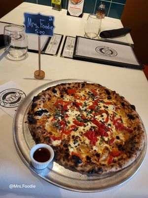 Antica Pizzeria & Market by null