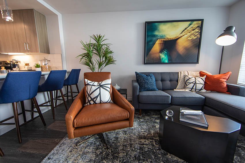 MIRA APARTMENTS 17 Photos 21425 Vanowen St, Canoga Park, CA Yelp