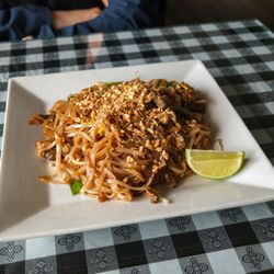 Pad Thai - Beef