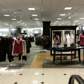Nordstrom Northshore - Department Stores Near Me - Peabody, Massachusetts