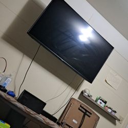 Dine College - Blank TV SPEAKERS ON Vizio Set Up