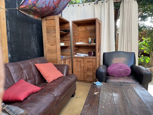 Naomi's Garden Restaurant & Lounge by null