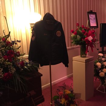 Moloney Funeral Home - Funeral Services & Cemeteries Near Me - Central Islip, New York Moloney Funeral Home - Funeral Services & Cemeteries Near Me - Central Islip, New York