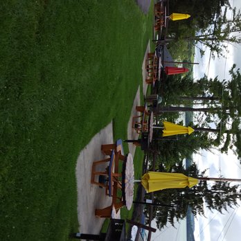 Lake 'N Pines Motel - BBQ area with picnic tables - Hotels Near Me - Cooperstown, New York Lake 'N Pines Motel - BBQ area with picnic tables - Hotels Near Me - Cooperstown, New York