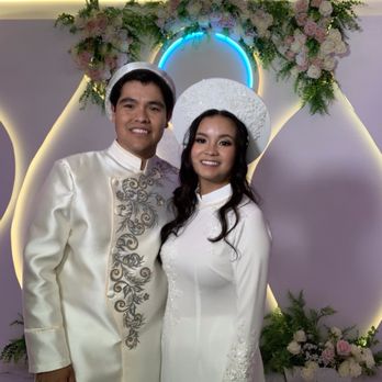 Thanh Trang - My Áo Dài and hat were pita he'd from Thành Trang - Bridal Near Me - Westminster, California
