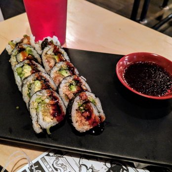 SUSHI-SAN - Kabayaki Eel - unagi sauce, kizame wasabi, avocado - Sushi Bars Near Me - Chicago, Illinois SUSHI-SAN - Kabayaki Eel - unagi sauce, kizame wasabi, avocado - Sushi Bars Near Me - Chicago, Illinois