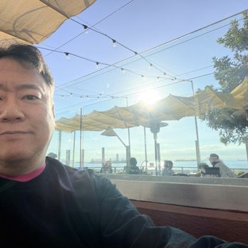 Belmont Brewing - Patio seating along beachfront - Breweries Near Me - Long Beach, California