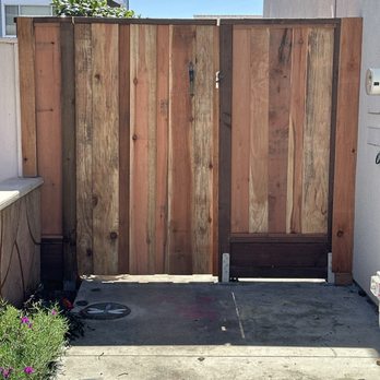 Ergeon - New gate and hardware. - Fences & Gates Near Me - Sacramento, California Ergeon - New gate and hardware. - Fences & Gates Near Me - Sacramento, California