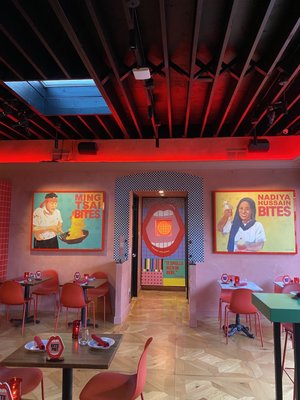 Netflix Bites by null