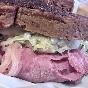 Gustav's - Reuben - German Near Me - Leavenworth, Washington