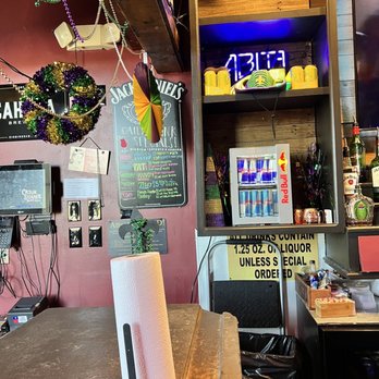Cajun Steamer Bar & Grill - the counter - Cajun/Creole Near Me - Hoover, Alabama