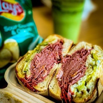 Kakaako Cafe - Pastrami Bagel Sandwich Hot Hot Pastrami Sandwich - Coffee & Tea Near Me - Honolulu, Hawaii