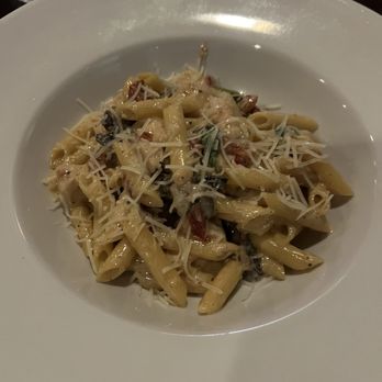 SOMA Restaurant & Bar - Penne and Chicken - Italian Near Me - San Francisco, California SOMA Restaurant & Bar - Penne and Chicken - Italian Near Me - San Francisco, California