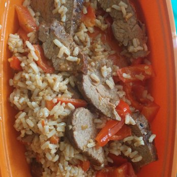LeanFeast - This was 4oz beef Asian flavor. Brown rice scoop and beaucoup red peppers. I threw some garlic in a skillet and heated it all for a stirfry - Food Delivery Services Near Me - Madison, Wisconsin