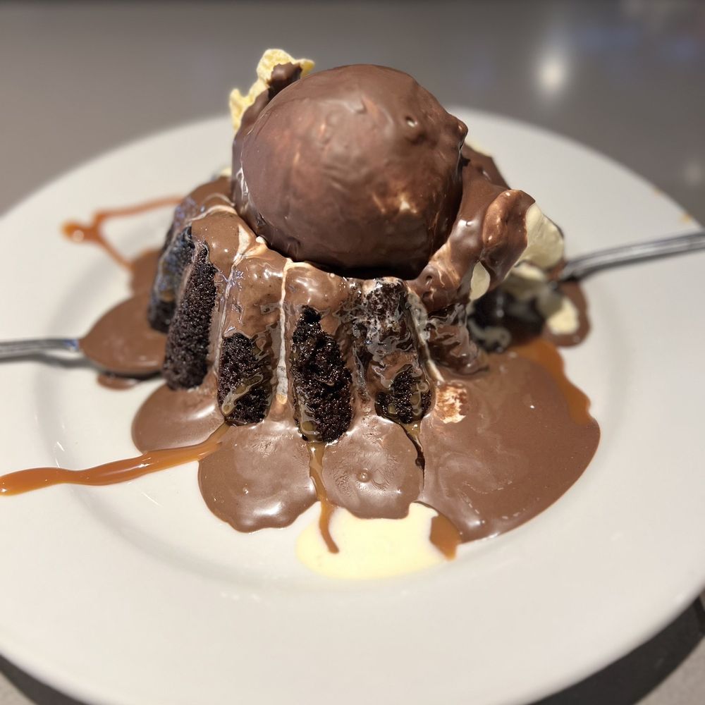 Chili's - Molten Chocolate Cake - American Near Me - Rancho Cucamonga, California Chili's - Molten Chocolate Cake - American Near Me - Rancho Cucamonga, California