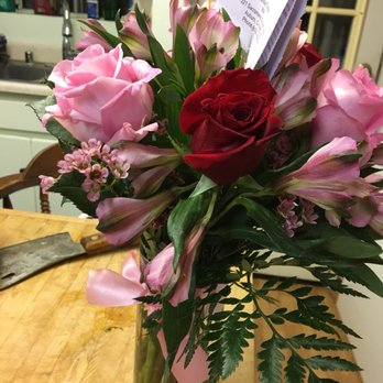 Miracle Flowers - Florists Near Me - Folsom, California Miracle Flowers - Florists Near Me - Folsom, California