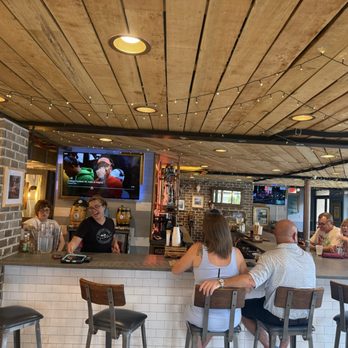Treylor Park - Hitch - Bar Area - New American Near Me - Savannah, Georgia Treylor Park - Hitch - Bar Area - New American Near Me - Savannah, Georgia