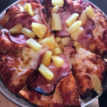 Toppers Pizza Place - Lunch special - personal pan size pizza - Pizza Near Me - Oxnard, California