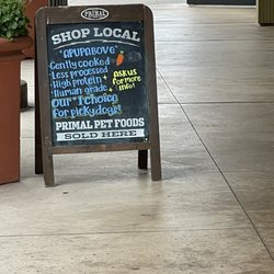 Woodlands Pet Food & Treats - Shop local!