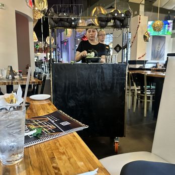 Tequilas D Oro - Table side guacamole - Mexican Near Me - Jacksonville, Florida