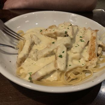 Olive Garden Italian Restaurant - Tiny portion. - Italian Near Me - Brooklyn, New York Olive Garden Italian Restaurant - Tiny portion. - Italian Near Me - Brooklyn, New York