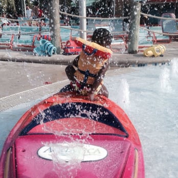 Aquatica Orlando - Goodness she thought she was sitting on right lol - Water Parks Near Me - Orlando, Florida