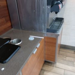 Wendy's - Second filthy fountain plus filthy straw area.