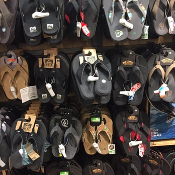Tillys - Men's sandal selection - Men's Clothing Near Me - Carlsbad, California Tillys - Men's sandal selection - Men's Clothing Near Me - Carlsbad, California
