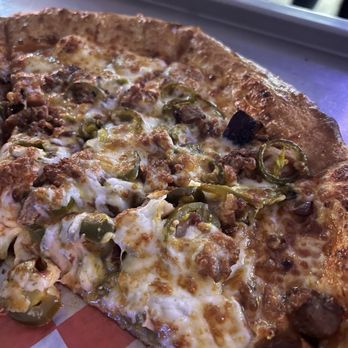 Big Lou's Pizza - Brisket, bacon, and jalapeño pizza...trust...it's delicious! - Pizza Near Me - San Antonio, Texas Big Lou's Pizza - Brisket, bacon, and jalapeño pizza...trust...it's delicious! - Pizza Near Me - San Antonio, Texas