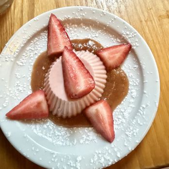 Moxy - strawberry panna cotta - American Near Me - Portsmouth, New Hampshire