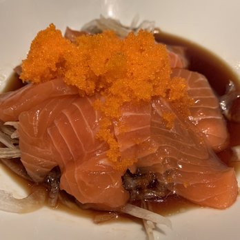 Yanagi Sushi - Salmon with sweet round onion - Japanese Near Me - Honolulu, Hawaii Yanagi Sushi - Salmon with sweet round onion - Japanese Near Me - Honolulu, Hawaii