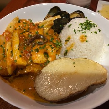 La Canela - Pescado a lo macho - Peruvian Near Me - Rockville, Maryland La Canela - Pescado a lo macho - Peruvian Near Me - Rockville, Maryland