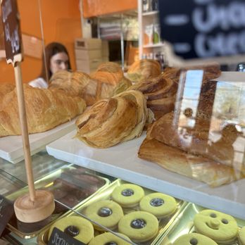 DOLCE & AMARO ARTISAN BAKERY - Bakeries Near Me - Greensboro, North Carolina DOLCE & AMARO ARTISAN BAKERY - Bakeries Near Me - Greensboro, North Carolina