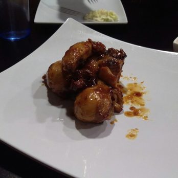 Vons Chicken - Roasted garlic oven baked chicken - Chicken Wings Near Me - Concord, California Vons Chicken - Roasted garlic oven baked chicken - Chicken Wings Near Me - Concord, California