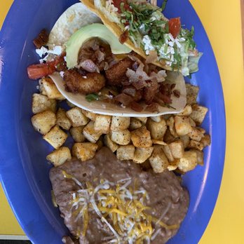 Fuzzy's Taco Shop - California Heat and Chicken taco plate - Mexican Near Me - Fort Collins, Colorado Fuzzy's Taco Shop - California Heat and Chicken taco plate - Mexican Near Me - Fort Collins, Colorado