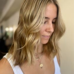 Mimi Hair