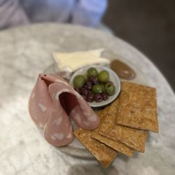 user provided Bistro La Floraison photo