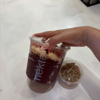 Nekter Juice Bar - Acai Banana Berry Bowl!! They always make it right the best acai !!! - Juice Bars & Smoothies Near Me - Chino Hills, California Nekter Juice Bar - Acai Banana Berry Bowl!! They always make it right the best acai !!! - Juice Bars & Smoothies Near Me - Chino Hills, California