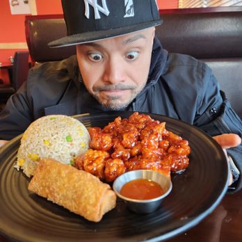 FUJI - Sushi Bars Near Me - Beacon, New York