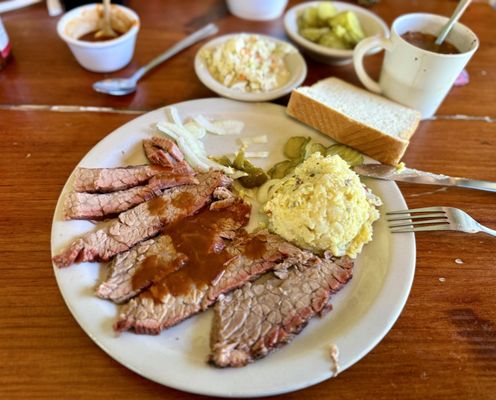 Longhorn Cattle Company by null