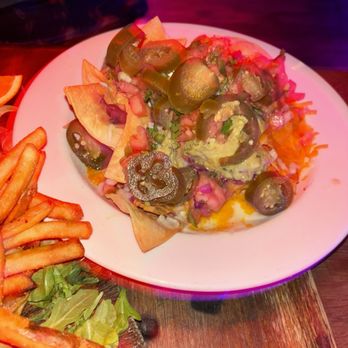Mazaar Lounge - Nacho Supreme - Lounges Near Me - New York, New York