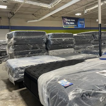 Mattress Outlet - Interior - Mattresses Near Me - Atlanta, Georgia Mattress Outlet - Interior - Mattresses Near Me - Atlanta, Georgia