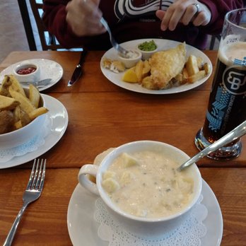 Pibroch Scottish Restaurant - Cullen skink, beef drippings chips, & fish and chips - Scottish Near Me - Edinburgh, EDH