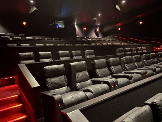 AMC River East 21 by null