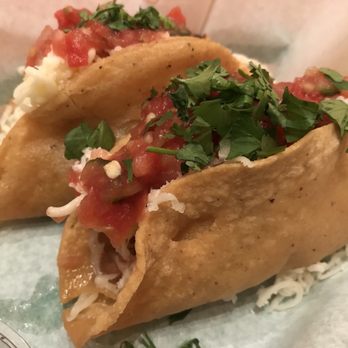 Tacubaya - Crispy chicken tacos - pricey and flavorless - Mexican Near Me - Berkeley, California