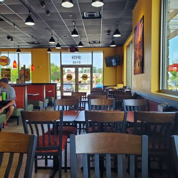 Moe's Southwest Grill - Inside very clean. Music was Simon and Garfunkle. :*) - Tex-Mex Near Me - Gainesville, Virginia