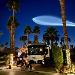 Outdoor Resort Indio Motorcoach Resort - Space X night launch viewing from ORI