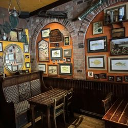 The Auld Dubliner - The bar