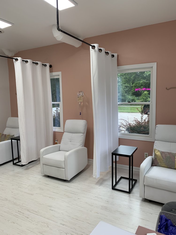 HYDRATION BAR Updated August 2024 7181 Chagrin Rd, Bainbridge