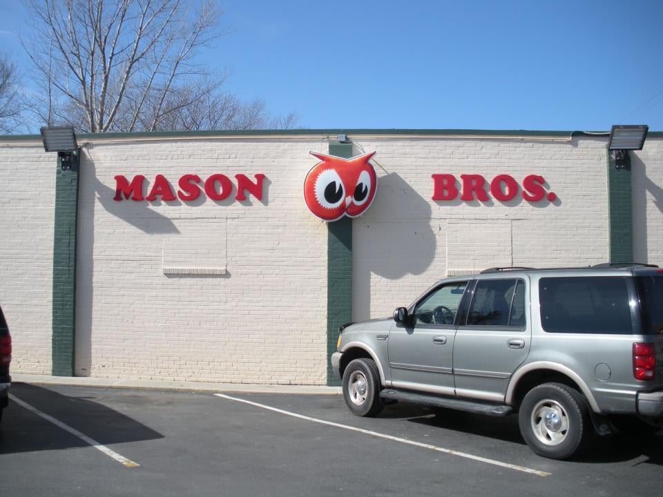 Mason Brothers Red Owl Store Logo